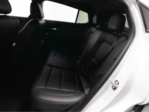 Used 2025 Buick Envista Sport Touring w/ Convenience I Package FWD image 11