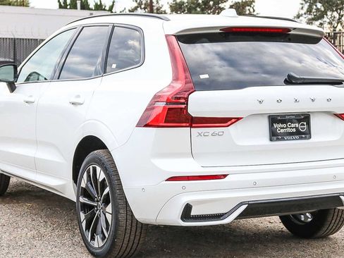 New 2026 Volvo XC60 T8 Plus w/ Climate Package PRO image 8