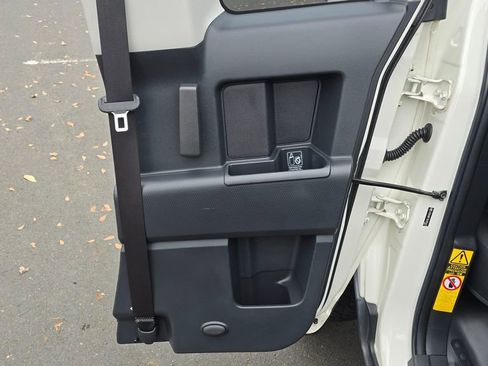 Used 2014 Toyota FJ Cruiser 4WD w/ Convenience Package image 15