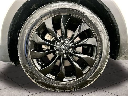 Used 2020 Kia Sorento EX AWD/4WD image 8