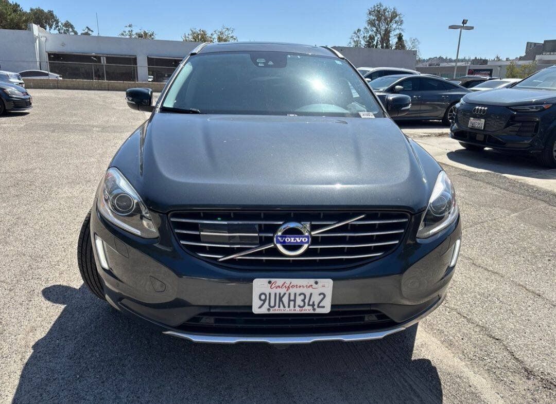 Used 2015 Volvo XC60 T5 Premier Plus FWD image 2