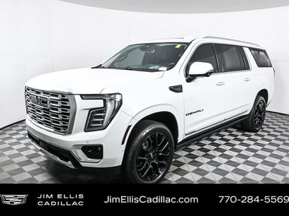 Used 2025 GMC Yukon XL Denali w/ Sun & Power Step Package