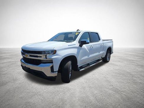 Used 2021 Chevrolet Silverado 1500 LT w/ LPO, Liner Protection Package AWD/4WD image 4