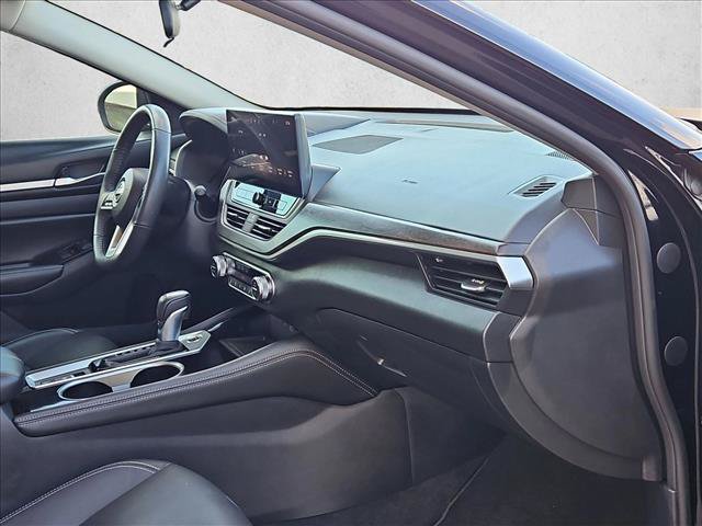 Used 2024 Nissan Altima 2.5 SL FWD image 18