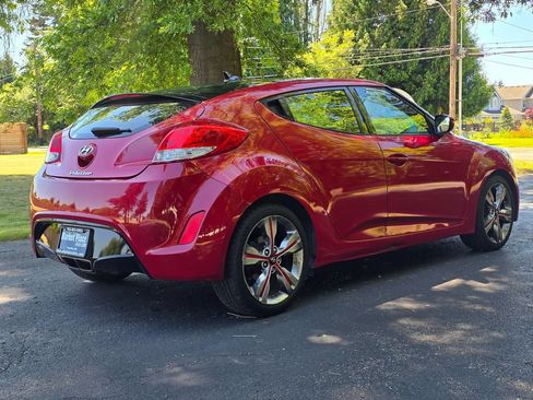 Used 2017 Hyundai Veloster Value Edition FWD image 6