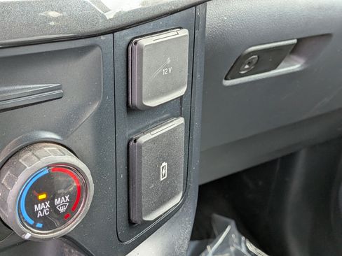 Used 2024 Ford F150 STX AWD/4WD image 31