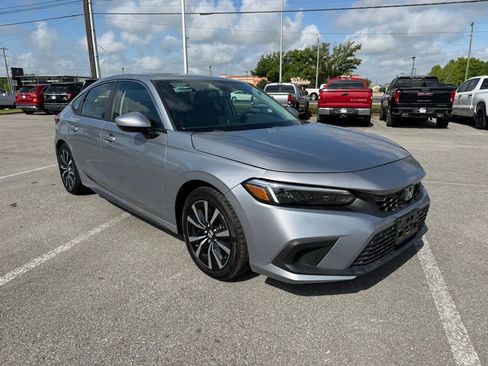 Used 2024 Honda Civic EX-L image 7