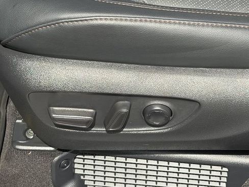 Certified 2025 Toyota Sienna Platinum AWD/4WD image 22