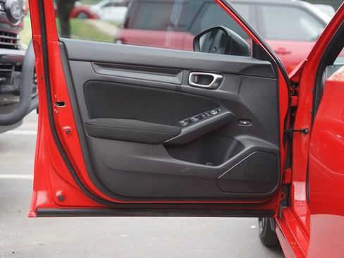 Used 2023 Honda Civic Sport image 30