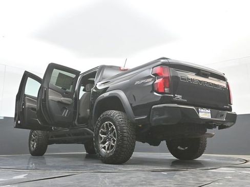Used 2024 Chevrolet Colorado ZR2 AWD/4WD image 52