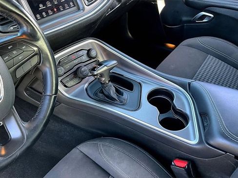 Used 2019 Dodge Challenger SXT w/ Driver Convenience Group image 15