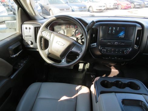 Used 2019 Chevrolet Silverado 2500 W/T image 12
