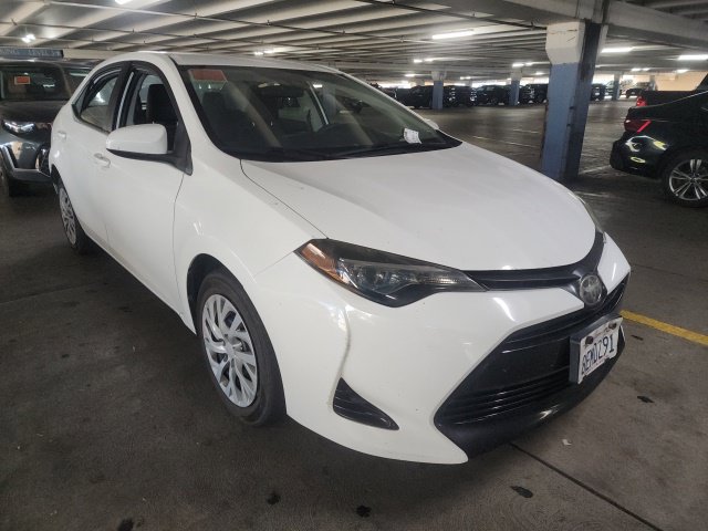 Used 2019 Toyota Corolla LE FWD image 1