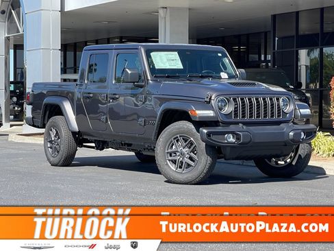 New 2026 Jeep Gladiator Sport AWD/4WD image 1