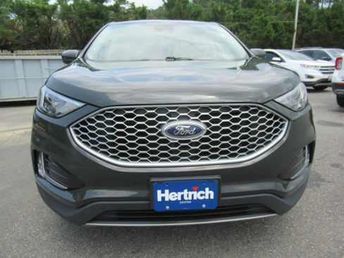 Used 2023 Ford Edge SEL w/ Convenience Package AWD/4WD image 2