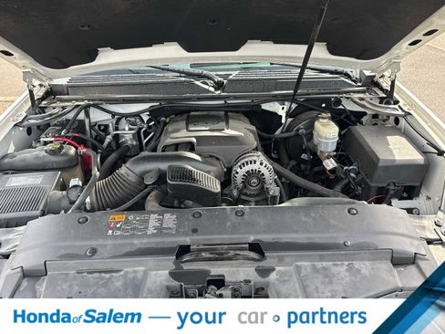 Used 2013 Chevrolet Tahoe LT w/ Luxury Package image 8