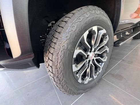 New 2026 GMC Canyon Denali AWD/4WD image 17