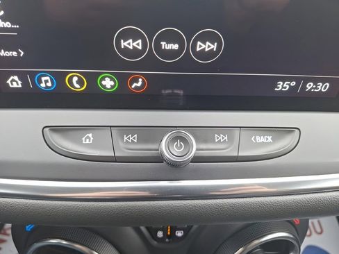 Used 2023 Chevrolet Blazer LT image 24