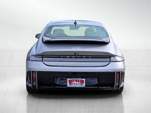 Used 2023 Hyundai Ioniq 6 SEL image 5