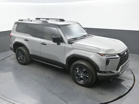 Used 2024 Lexus GX 550 AWD/4WD image 30