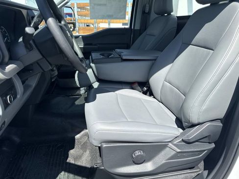 New 2025 Ford F550 2WD Regular Cab Super Duty image 19