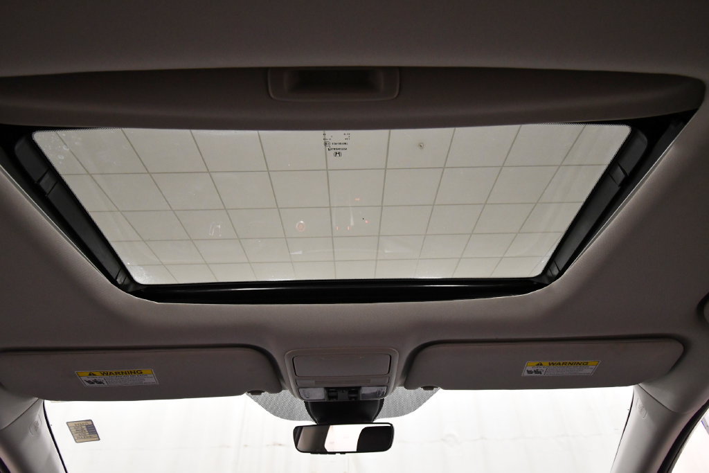 Certified 2025 Honda Odyssey EX-L image 16