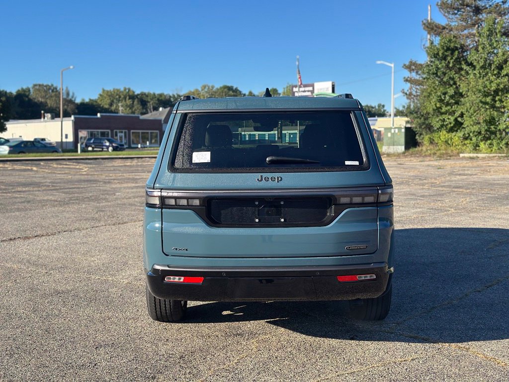 New 2027 Jeep Grand Wagoneer Limited w/ Convenience Group I AWD/4WD image 9