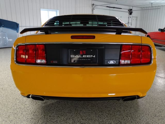 Used 2007 Ford Mustang GT RWD image 7