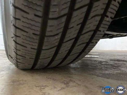 Used 2025 Toyota Tacoma SR5 image 94