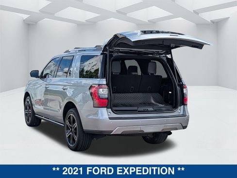 Used 2021 Ford Expedition Limited RWD image 14