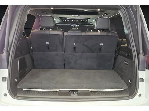 Used 2022 Jeep Grand Wagoneer Series III w/ Rear Seat Video Group 1 AWD/4WD image 25