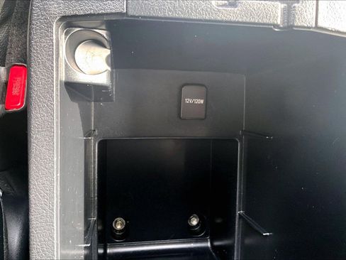 Used 2020 Toyota 4Runner 4WD image 33