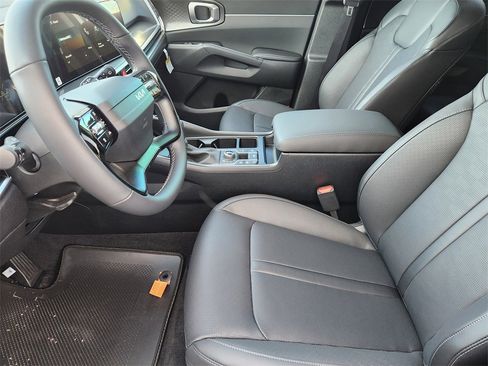 New 2026 Kia Sorento S image 9