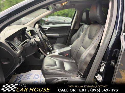 Used 2016 Volvo XC60 T5 Premier w/ Proximity Package AWD/4WD image 16