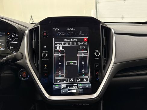 Certified 2025 Subaru Crosstrek 2.0i Premium image 19