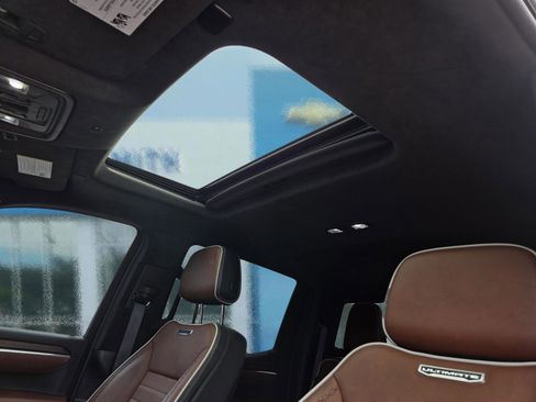 Used 2024 GMC Sierra 1500 Denali Ultimate image 21