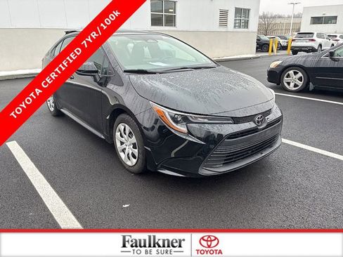 Certified 2024 Toyota Corolla LE image 1