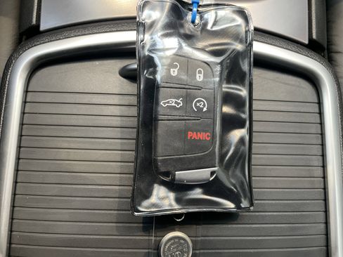 Used 2020 Dodge Charger Scat Pack image 45