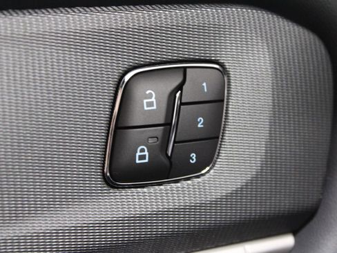 New 2026 Ford Explorer ST-Line w/ ST-Line Street Pack image 42