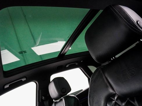 Used 2022 Audi SQ5 Prestige w/ Prestige Package image 20