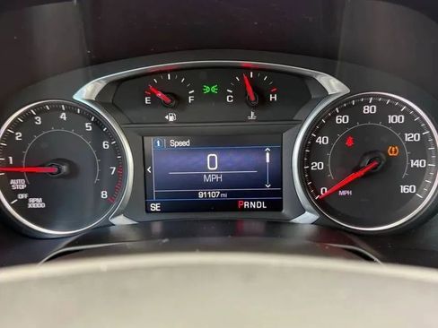 Used 2019 Chevrolet Blazer LT FWD image 13