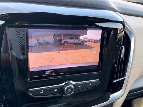 Used 2023 Chevrolet Traverse LS w/ Safety Package FWD image 27