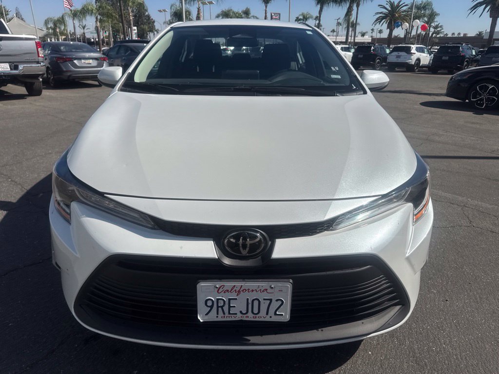 Used 2025 Toyota Corolla LE FWD image 6