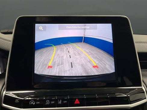 Used 2022 Jeep Compass Altitude w/ Sun and Sound Group AWD/4WD image 14