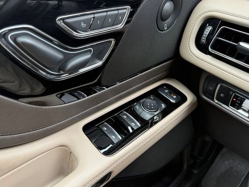 Used 2023 Lincoln Aviator Reserve w/ Equipment Group 201A AWD/4WD image 23
