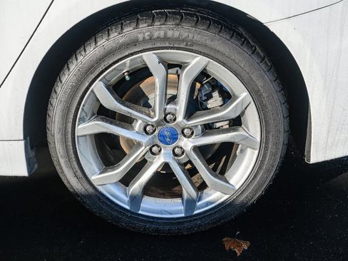 Used 2020 Ford Fusion SEL image 10