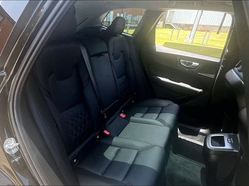 Used 2026 Volvo XC60 B5 Plus AWD/4WD image 37