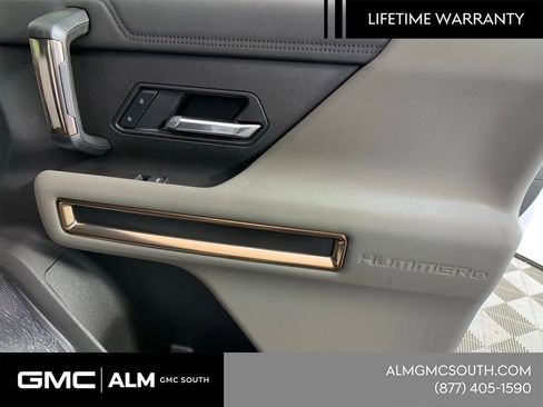 New 2025 GMC Hummer EV 3X w/ Extreme Off-Road Package image 37