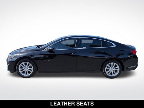 Used 2016 Chevrolet Malibu LT w/ Leather Package FWD image 2