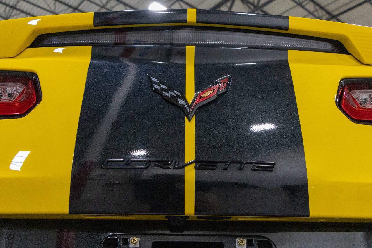 Used 2015 Chevrolet Corvette Stingray Coupe w/ 3LT Preferred Equipment Group RWD image 31